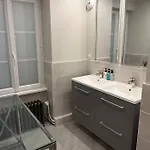 A La Maison - De Luxe دومفرونت