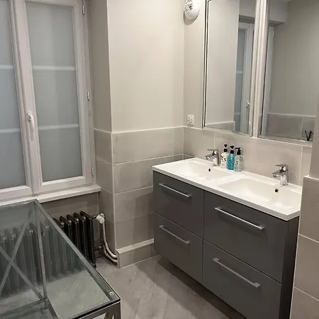 A La Maison - De Luxe Domfront (Orne)