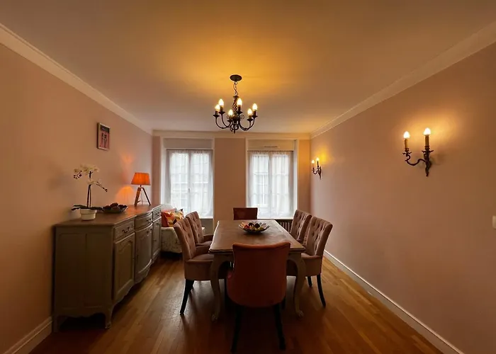 A La Maison - De Luxe *