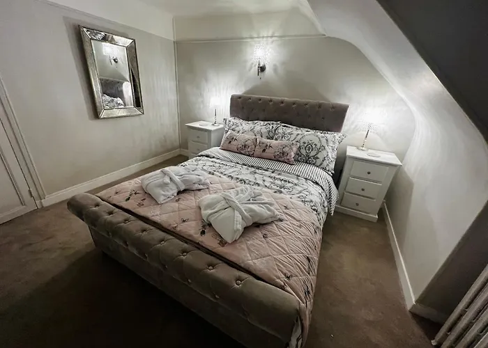 A La Maison - De Luxe Domfront (Orne)